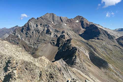 Tour des Posets par les hauts sommets